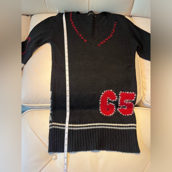 Bisou Deve Sweater - Picture 5 of 7